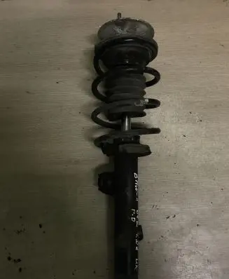 BMW 1 E81 E87 Front shock absorber/damper 6771554