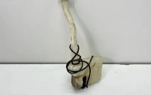 Renault Master III Windshield washer fluid reservoir/tank 2891000023R