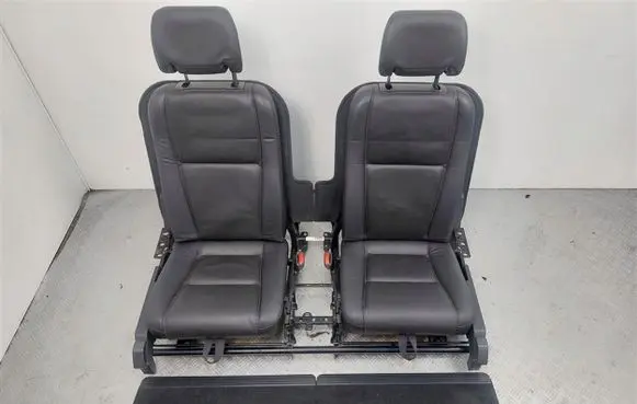 Volvo XC90 Second row seats 
