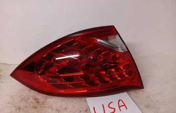 Porsche Macan (95B) Rear/tail lights 89502529 7P5945095AA