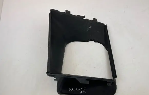 Porsche Macan (95B) Air intake duct part 95B117335