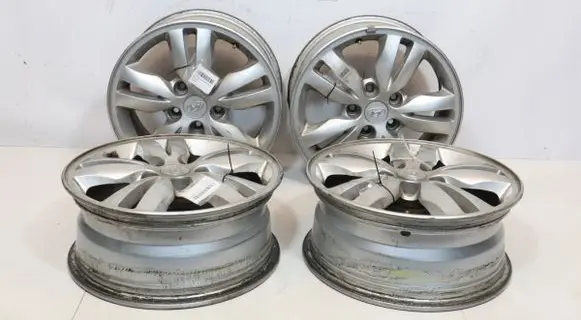 R16 alloy rim