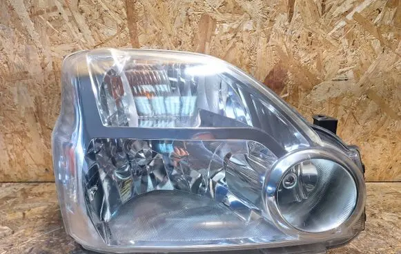 Nissan X-Trail T31 Headlight/headlamp