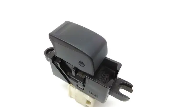 Nissan X-Trail T30 Electric window control switch 5302Z