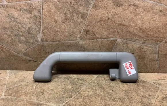 Rear interior roof grab handle