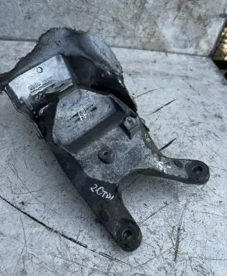 Audi Q5 SQ5 Engine mounting bracket 4G0199308AA