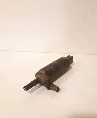 Volkswagen Touran II Headlight washer pump 6R0955681