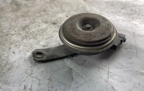Toyota Corolla Verso E121 Horn signal