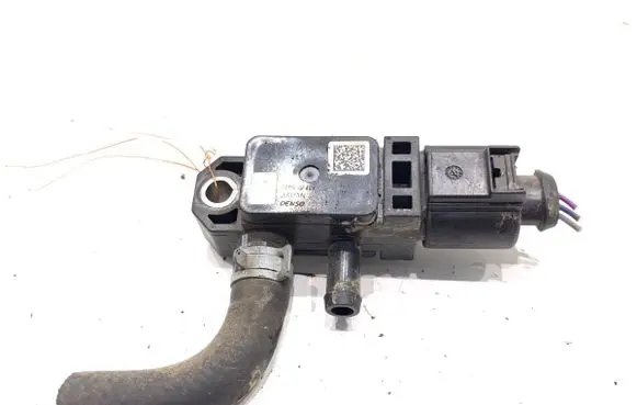 Skoda Rapid (NH) Exhaust gas pressure sensor 04L906051