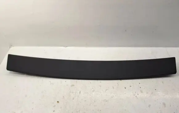 Toyota Avensis T270 Tailgate/trunk upper cover trim 6479005040C0 6479005040