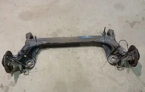 Skoda Roomster (5J) Rear subframe 
