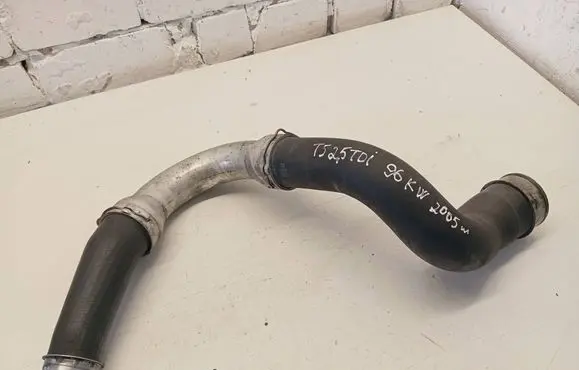 Volkswagen Transporter - Caravelle T5 Intercooler hose/pipe 7H0145709A 7H0145708