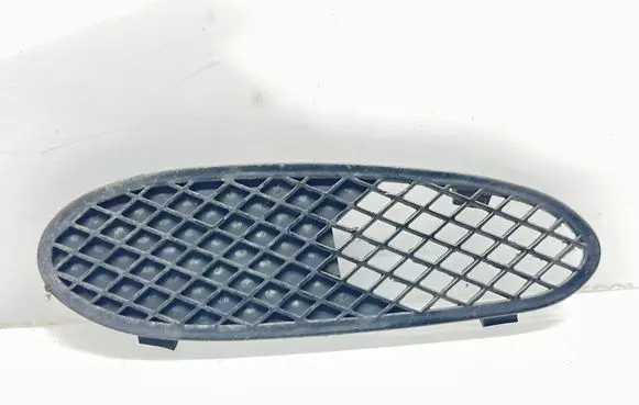 Mercedes-Benz S W220 Front bumper lower grill A2208850223