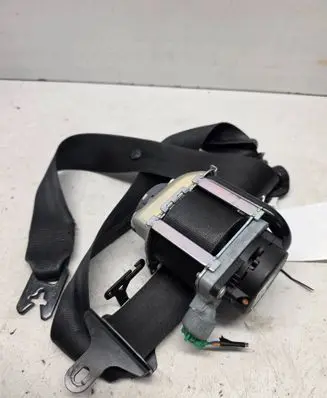 Volvo S60 Front seatbelt 39818843