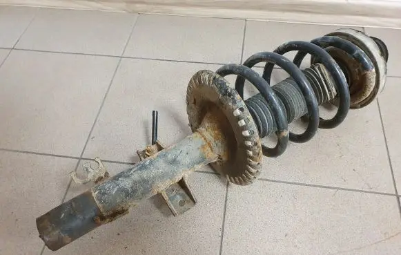 Volkswagen Transporter - Caravelle T5 Front shock absorber with coil spring