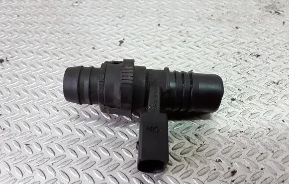 Skoda Octavia Mk2 (1Z) Air pressure sensor 1J0906391B