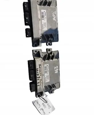 Renault Twingo II Engine ECU kit and lock set S120200113A-
