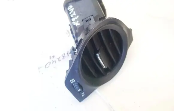 Lexus IS 220D-250-350 Dash center air vent grill 5566053040 55660-53040