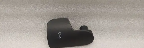 Audi Q3 F3 Engine bonnet (hood) release handle 83B823533A