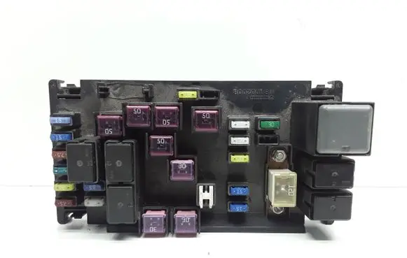 Subaru Legacy Fuse module 82241AG060