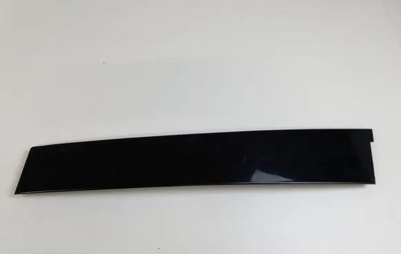 Renault Scenic III - Grand scenic III Rear door glass trim molding 822830021R