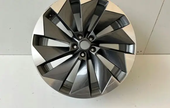 Skoda Enyaq iV R21 alloy rim 5LA501025