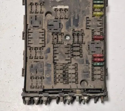 Volkswagen Caddy Fuse module 1K0937124K