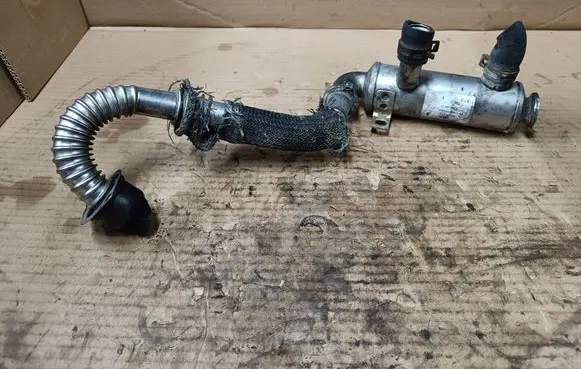 Citroen C4 I EGR valve cooler 9646762280 VP1U3H9P445BB