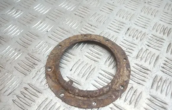 Toyota Corolla Verso E121 In tank fuel pump screw locking ring/nut 