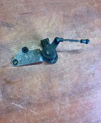 Dodge RAM Rear height level sensor lever 68277076AC