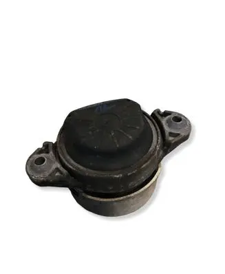 Mercedes-Benz E W212 Engine mount bracket A2122403317BILI A2122403317