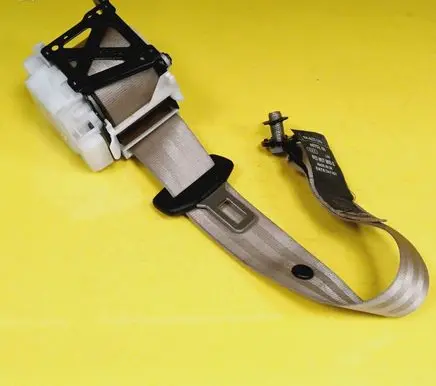 Audi A4 S4 B6 8E 8H Rear seatbelt 8E5857805E
