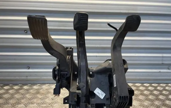 Peugeot Boxer Pedal assembly 01341020080