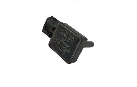 Ford Focus Exhaust gas pressure sensor 6G9N5L200AB 101161394201 30785486AA