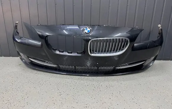 BMW 5 F10 F11 Front bumper 37638379 15037638379 5111720072115