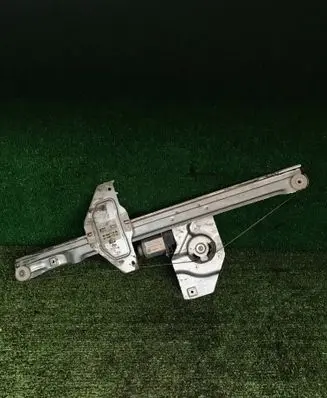 Citroen Berlingo Front door window regulator with motor