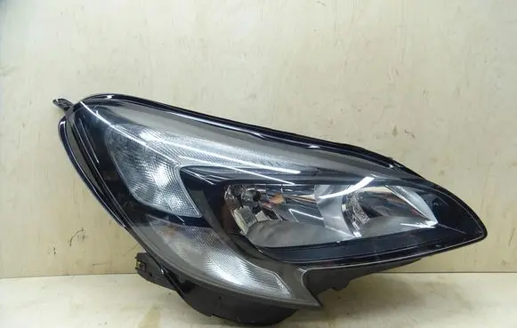Opel Corsa E Headlight/headlamp