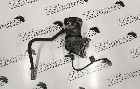 BMW 3 E46 Power steering pump 1095749