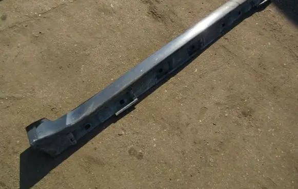 Toyota Avensis T270 Sill 7586005010