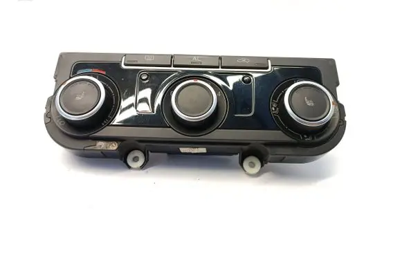 Volkswagen PASSAT B7 Climate control unit 7N0907426L 5HB009751