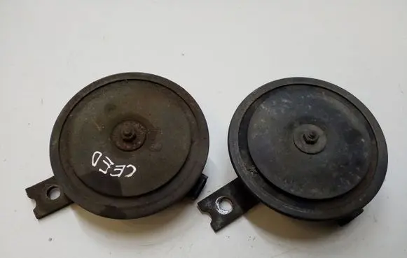 KIA Ceed Horn signal 96610FD001