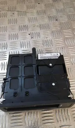 Volkswagen Tiguan Other devices 5n0035342b