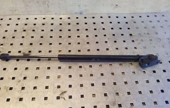 Opel Frontera B Rear window strut damper 8971717280
