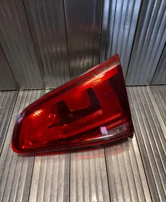 Volkswagen Golf VII Tailgate rear/tail lights 5GM945094A 2SD01197804