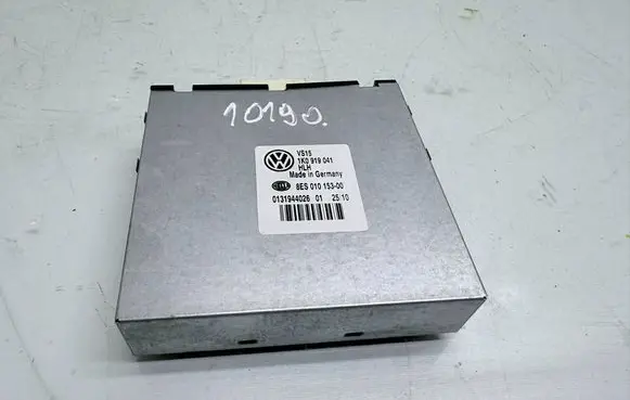 Volkswagen Tiguan Power management control unit 1K0919041