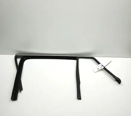 Mercedes-Benz GLE W167 Rear door glass trim molding A1677357300