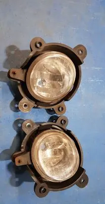 KIA Sorento Front fog light trim/grill