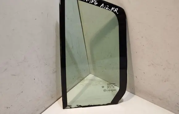 Chrysler Sebring (JS) Rear vent window glass 43R000262