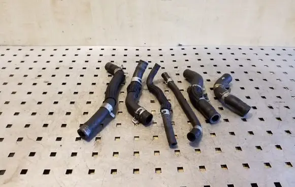 Subaru XV Engine coolant pipe/hose