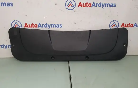 Radiator trim